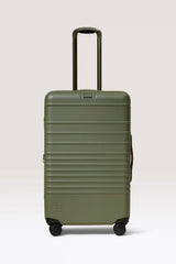 The Medium Luggage Starter Set